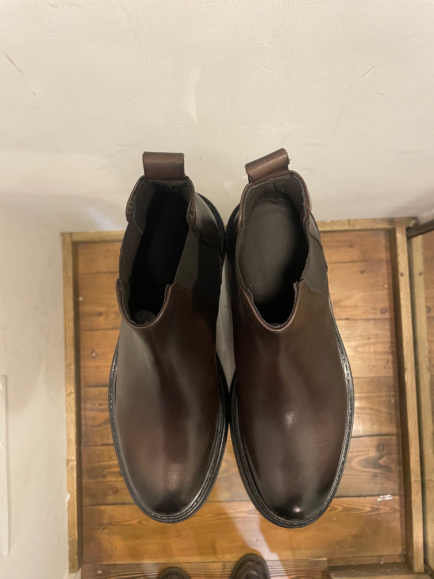 AG TREND Stivaletto con elastico laterale colore testa di moro
