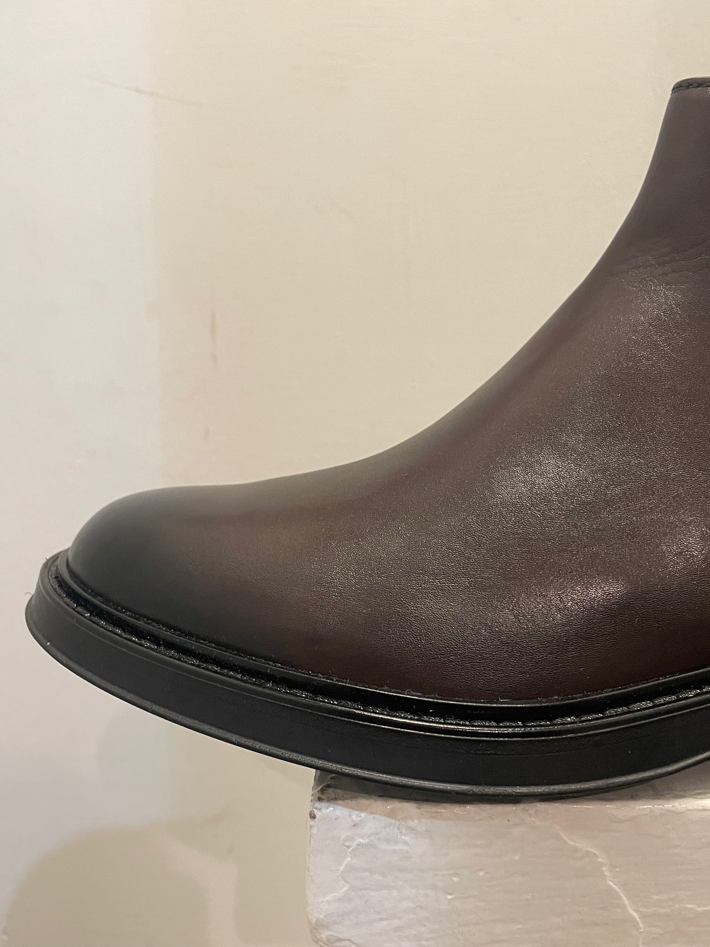 AG TREND Stivaletto con elastico laterale colore testa di moro