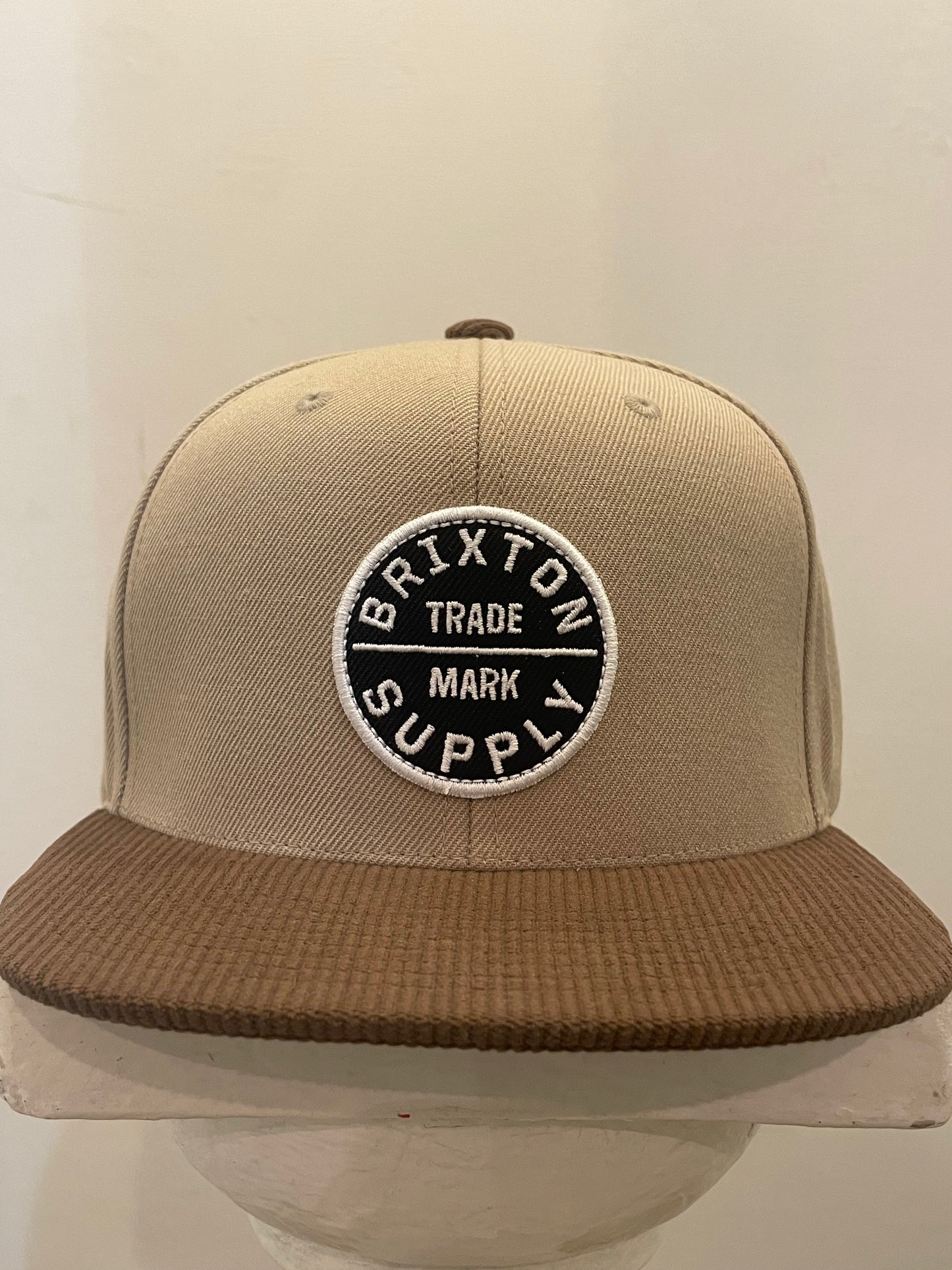 BRIXTON Cappello Con Visiera In Velvet OATH III SNAPBACK