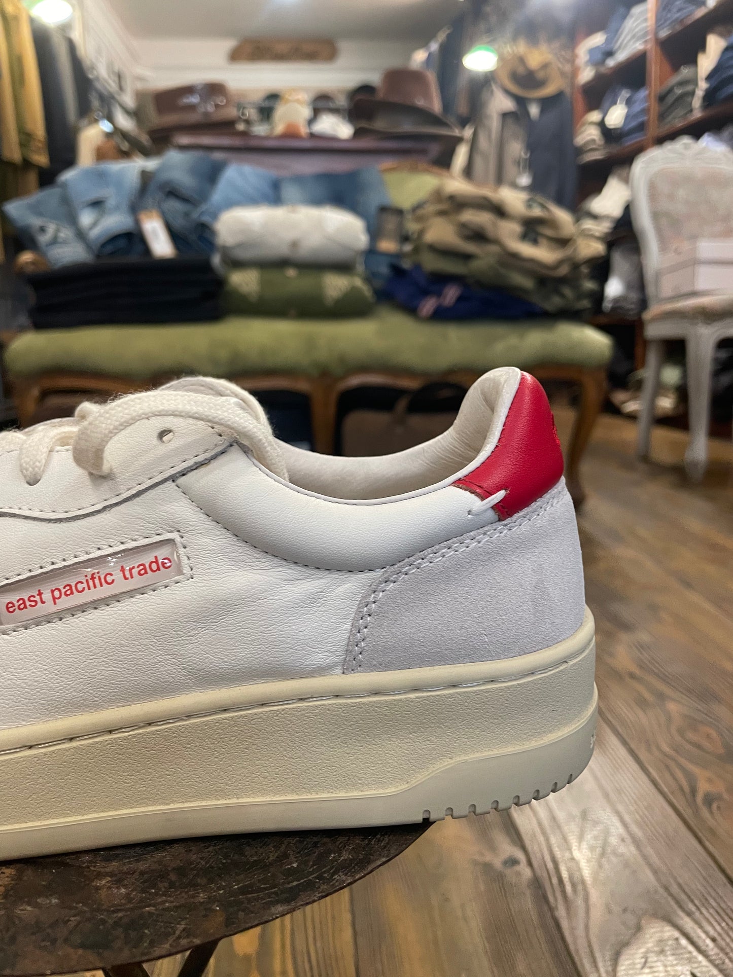 Sneakers EPT East Pacific Trade Modello Court Colore Off White/Red
