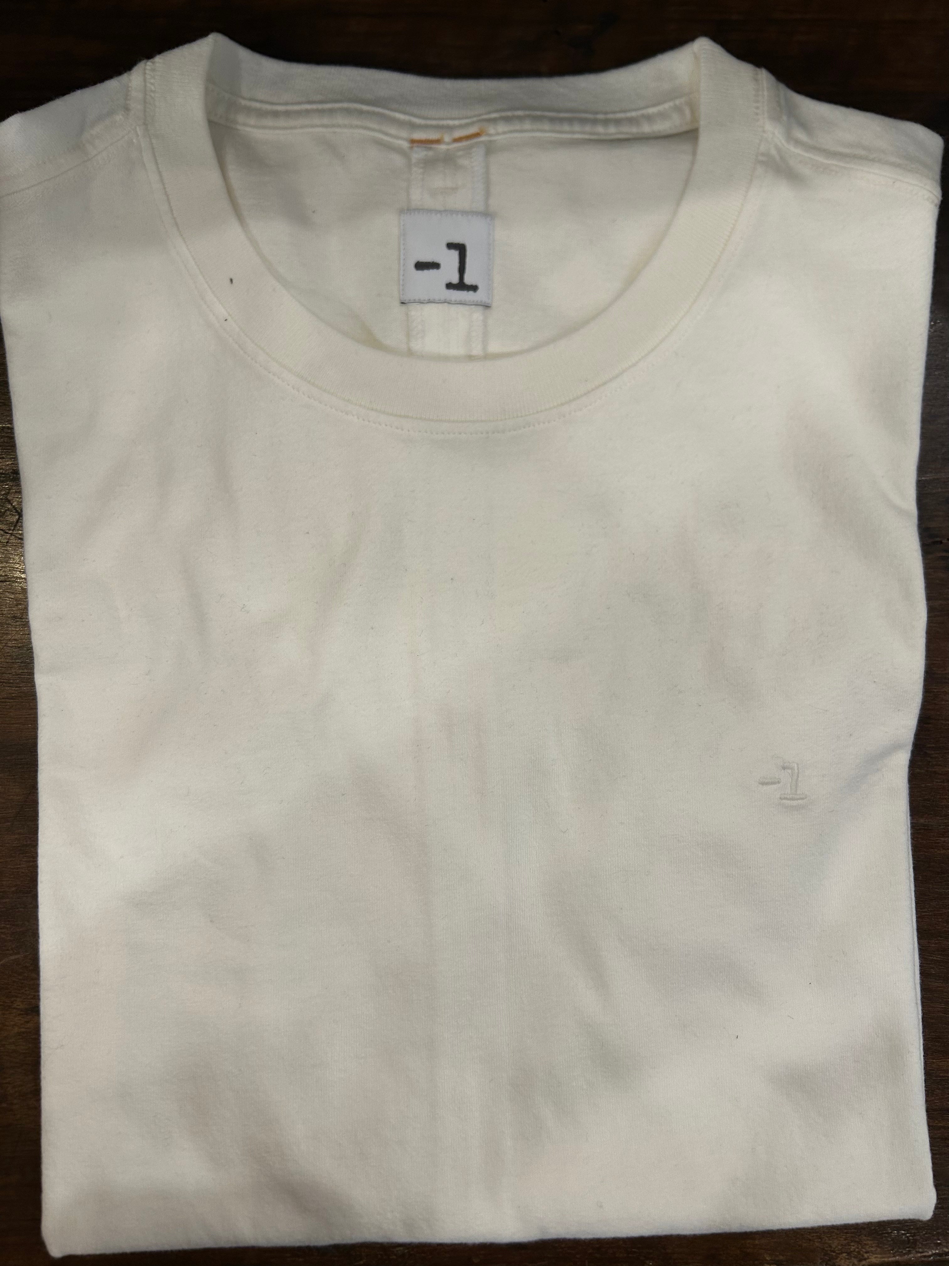 MINUS ONE T-SHIRT 100% COTONE COLORE OFF WHITE MANICA CORTA COTONE TRATTATO CON EFFETTO INVECCHIATO