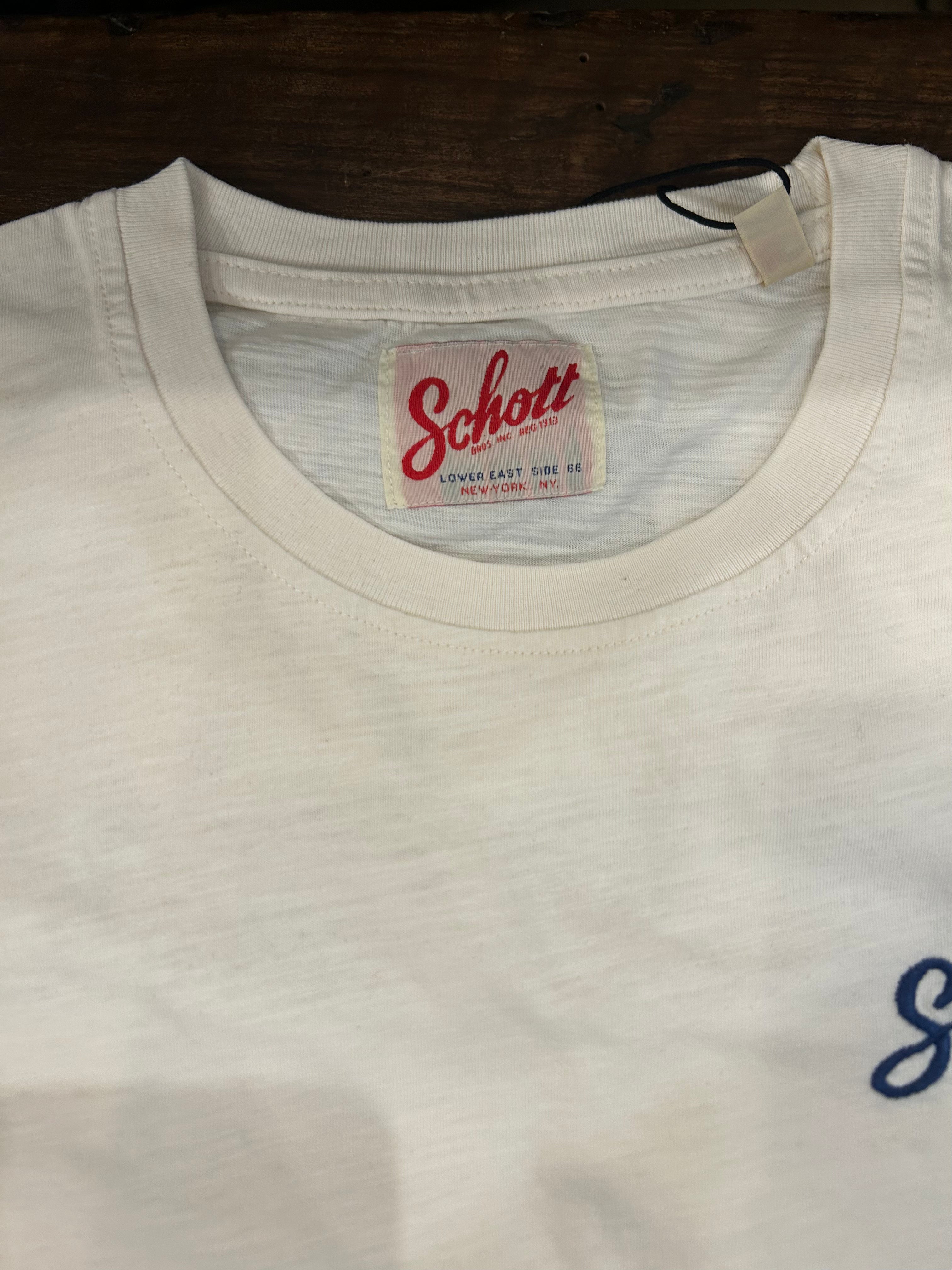 SCHOTT T-SHIRT VESTIBILITA’ REGOLARE 100% COTONE BIANCO