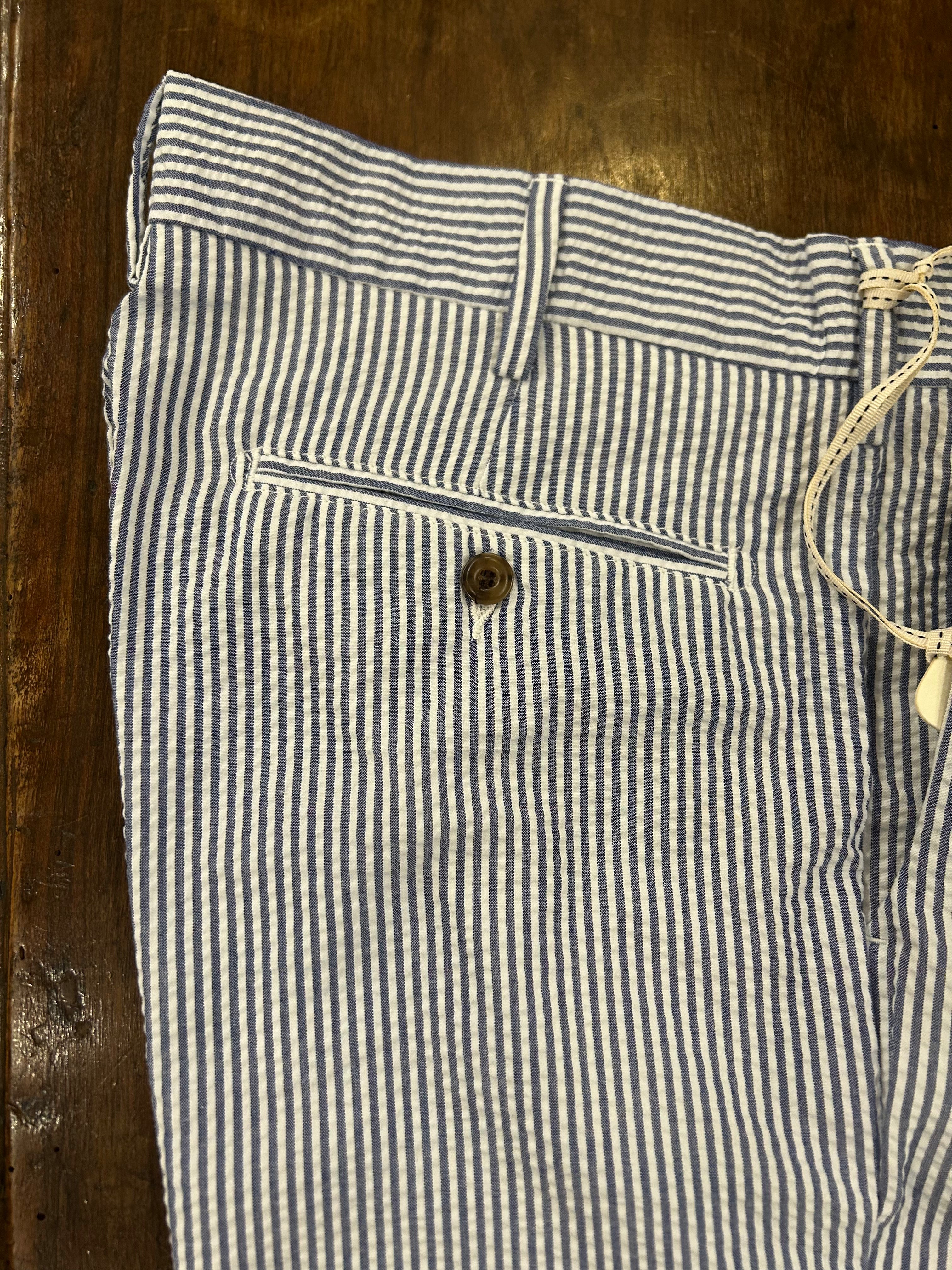 PERFECTION BERMUDA REGULAR FIT A RIGHE BIANCHE E CELESTI TESSUTO SEERSUCKER  CON DOPPIA PENCE