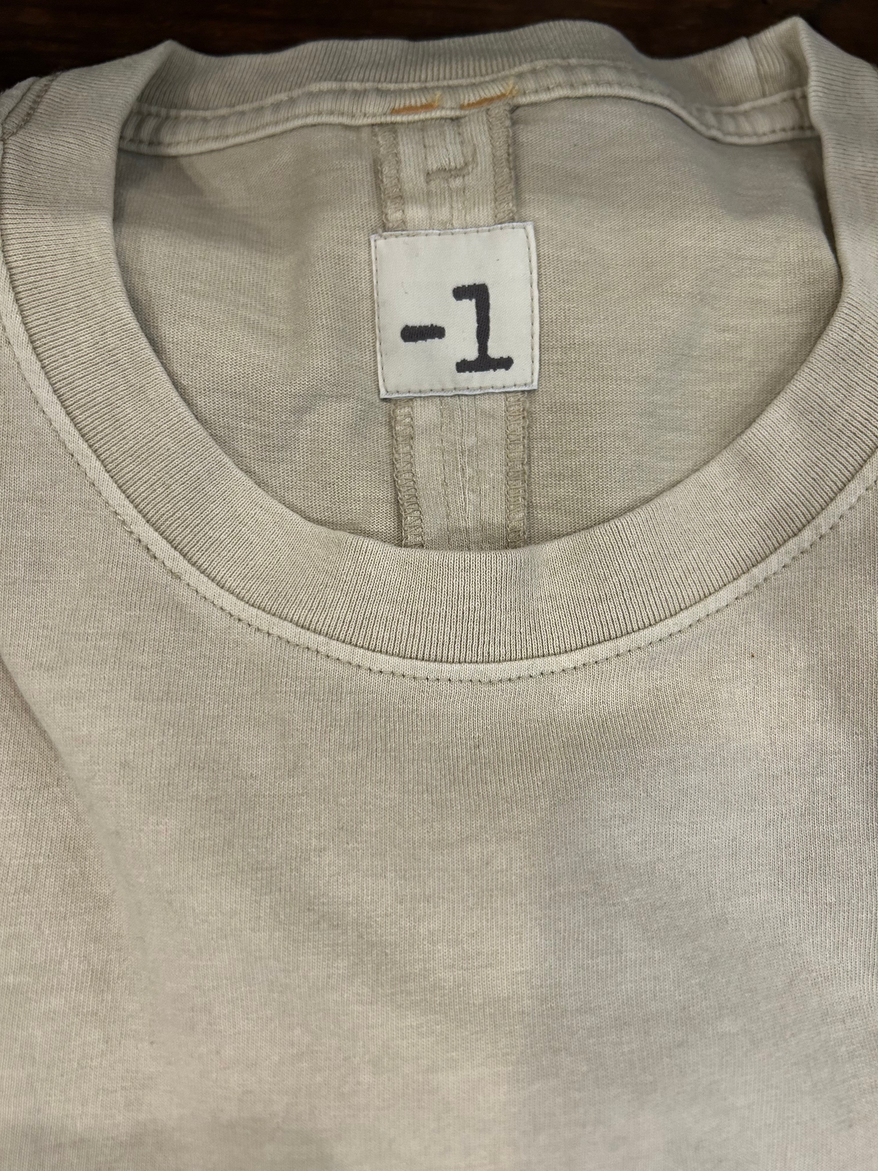 MINUS ONE T-SHIRT 100% COTONE COLORE BEIGE MANICA CORTA COTONE TRATTATO CON EFFETTO INVECCHIATO