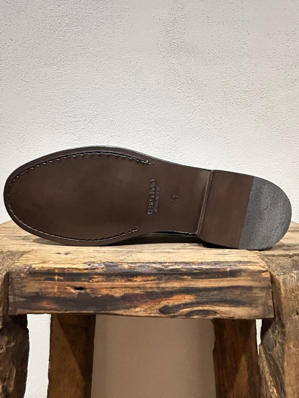 MOCASSINO KEBO PENNY COLLEGIALE ABRASIVATO NERO FONDO CUOIO