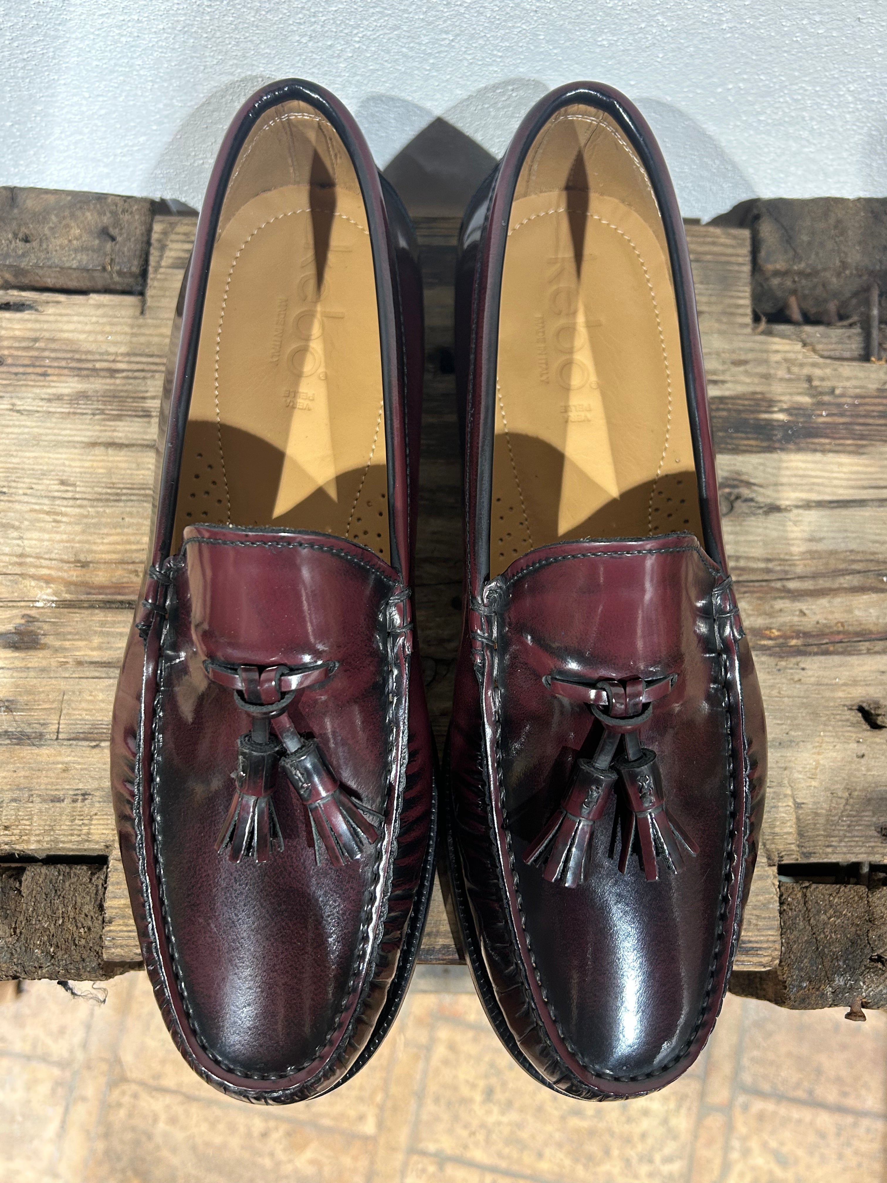 MOCASSINO KEBO CON NAPPINE ABRASIVATO BORDEAUX FONDO CUOIO