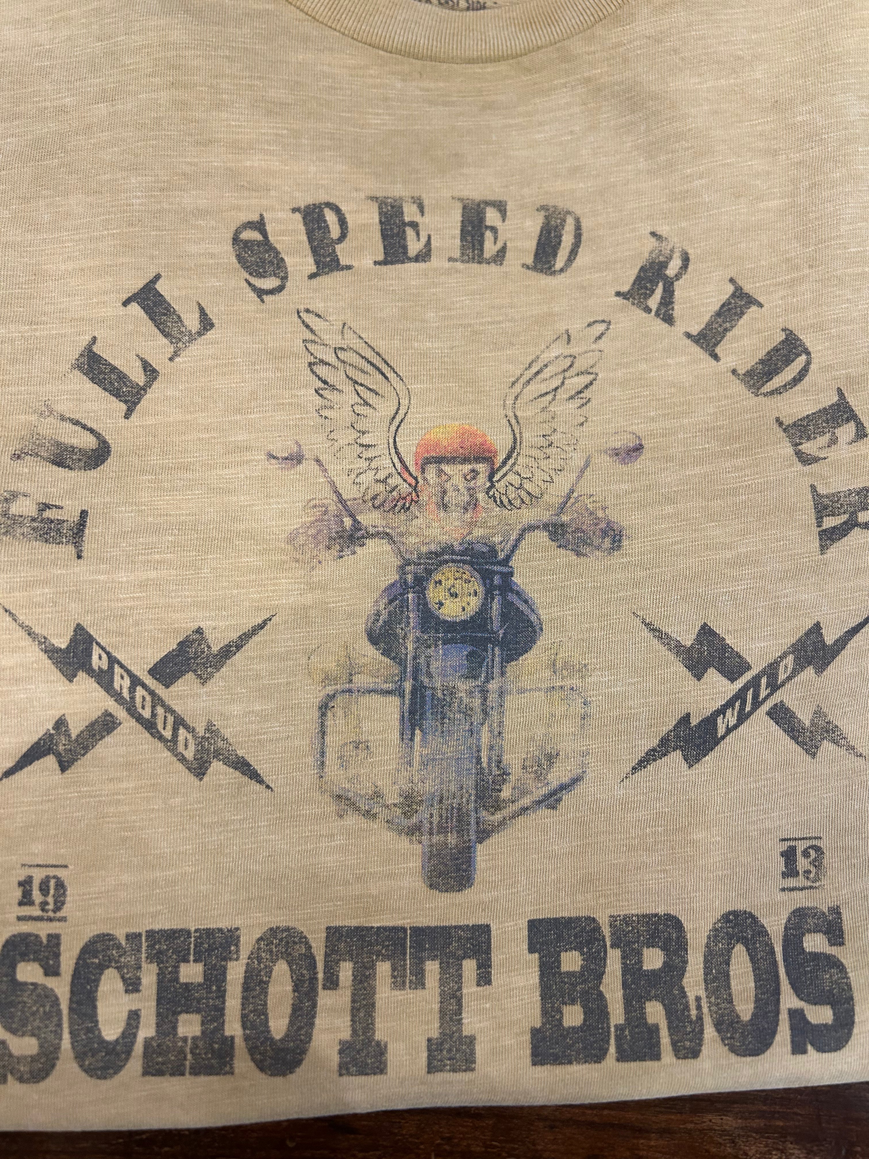 SCHOTT T-SHIRT VESTIBILITA’ REGOLARE 100% COTONE BEIGE
