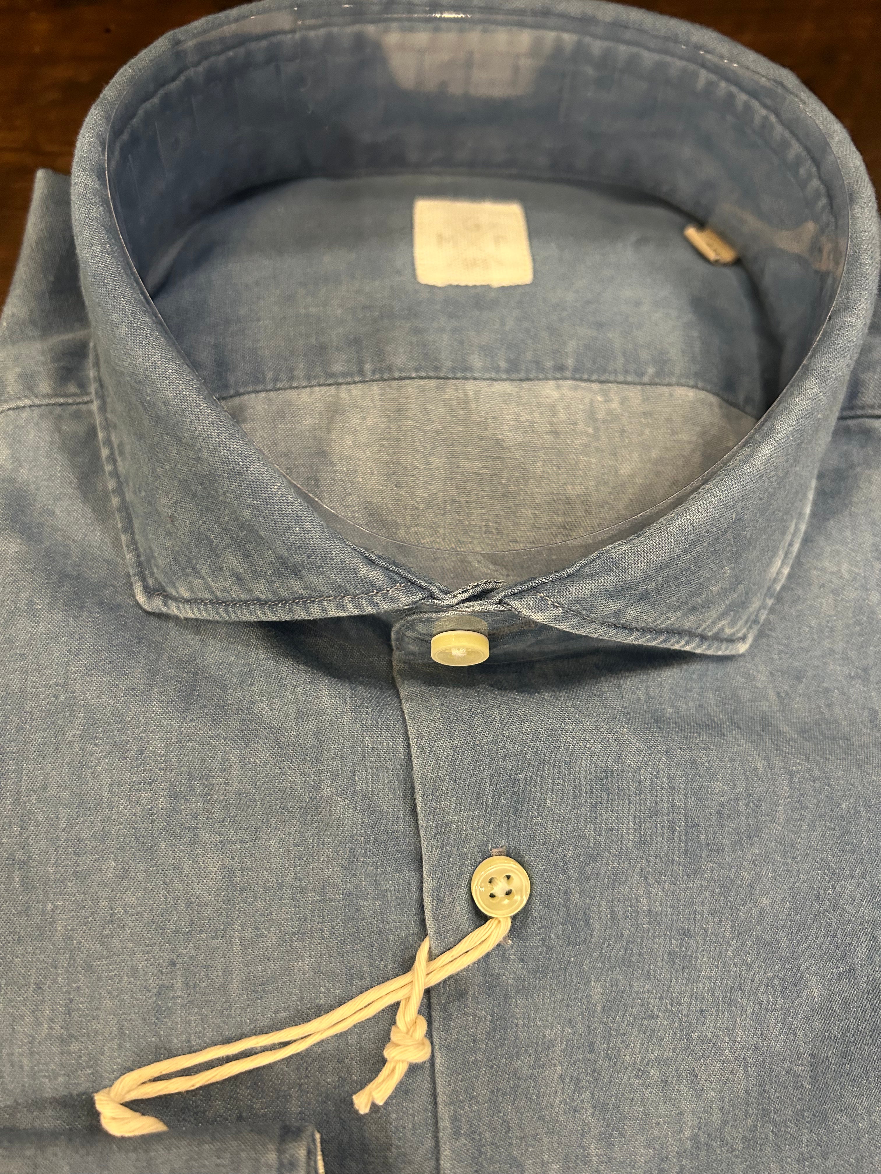 GMF CAMICIA FIT REGOLARE IN CHAMBRAY CON COLLO FRANCESE MADE IN ITALY