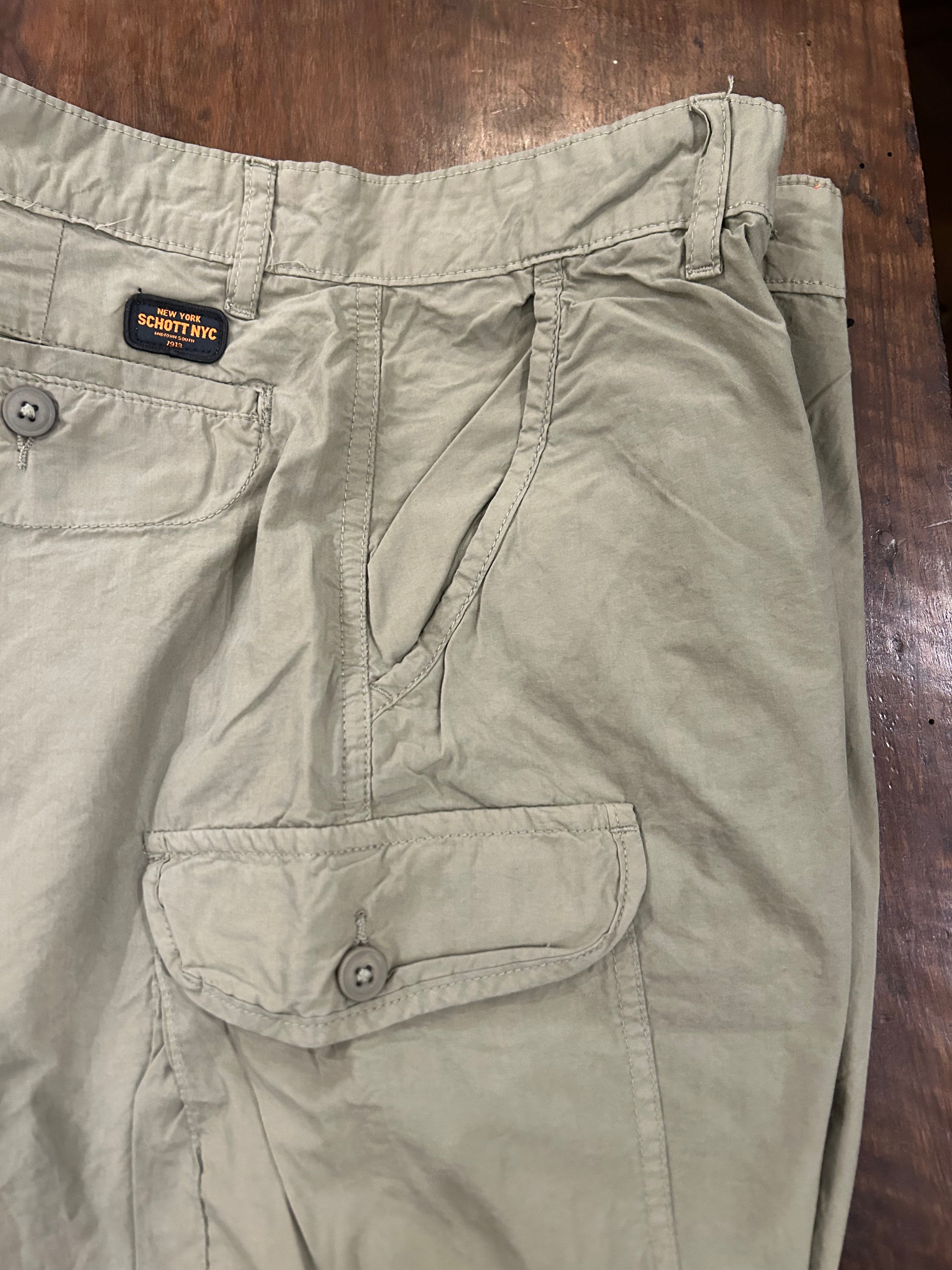 SCHOTT  N.Y.C. BERMUDA CARGO VERDE MILITARE REGULAR FIT 100% COTONE
