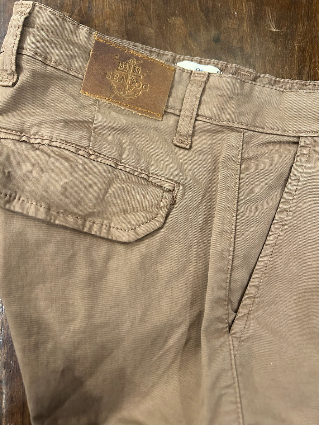 SEADOG NEBRASKA BERMUDA CARGO 100%  COTONE COLORE MORO MADE IN ITALY