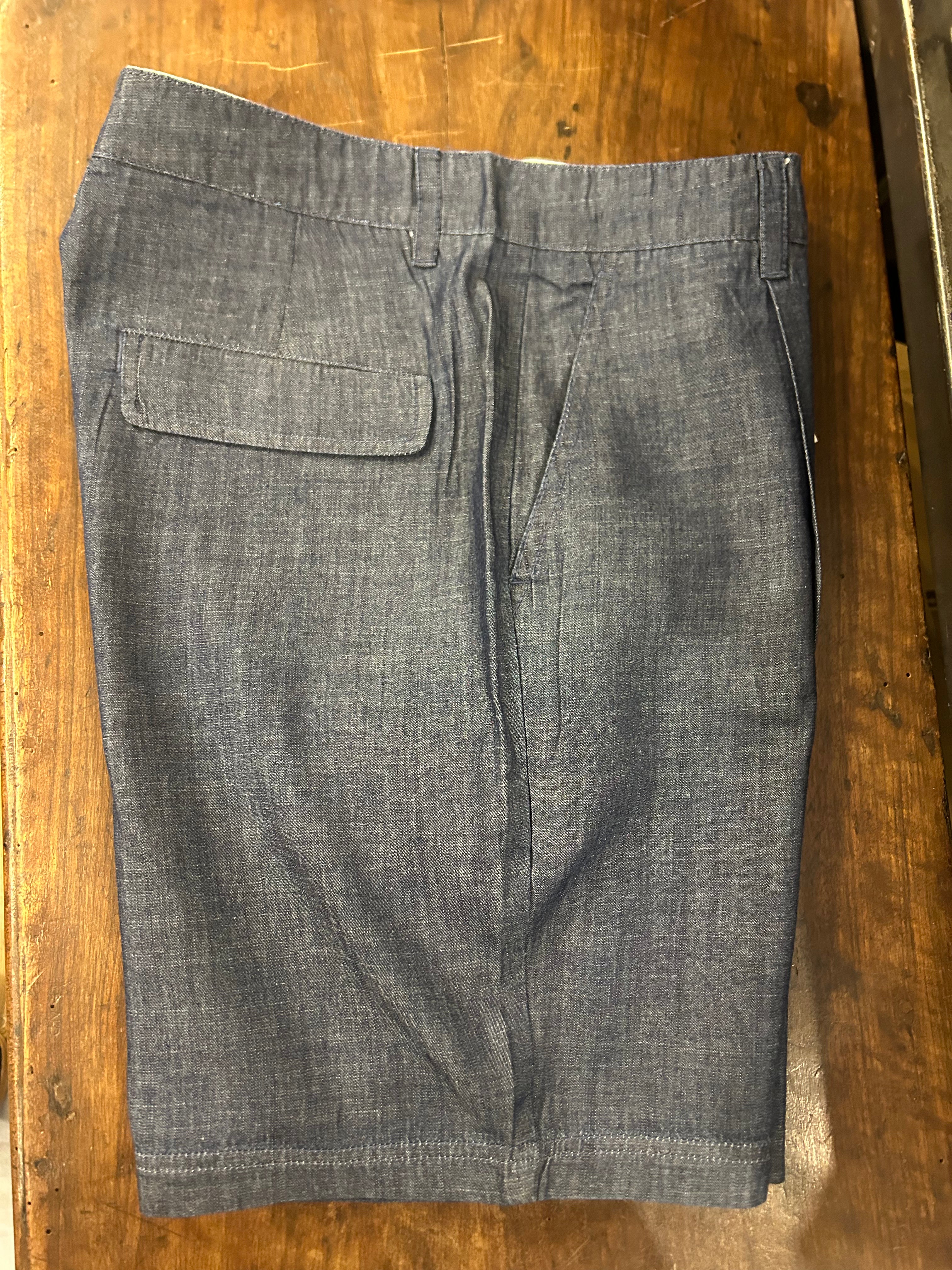 ANERKJENDT BERMUDA IN CHAMBRAY 100% COTONE ALGODON