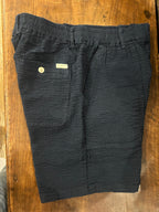 ANERKJENDT BERMUDA COLORE NAVY IN SEERSUCKER VESTIBILITA’ COMODA CON ELASTICO E LACCI IN VITA