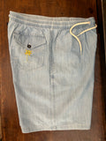 IN THE BOX BERMUDA IN CHAMBRAY CHIARO CON COULISSE IN VITA 100% MADE IN ITALY CON TASCHE LATERALI E TASCA DIETRO CON RICAMO