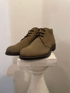 AG TREND Stringata middle in camoscio con fondo in gomma SH36