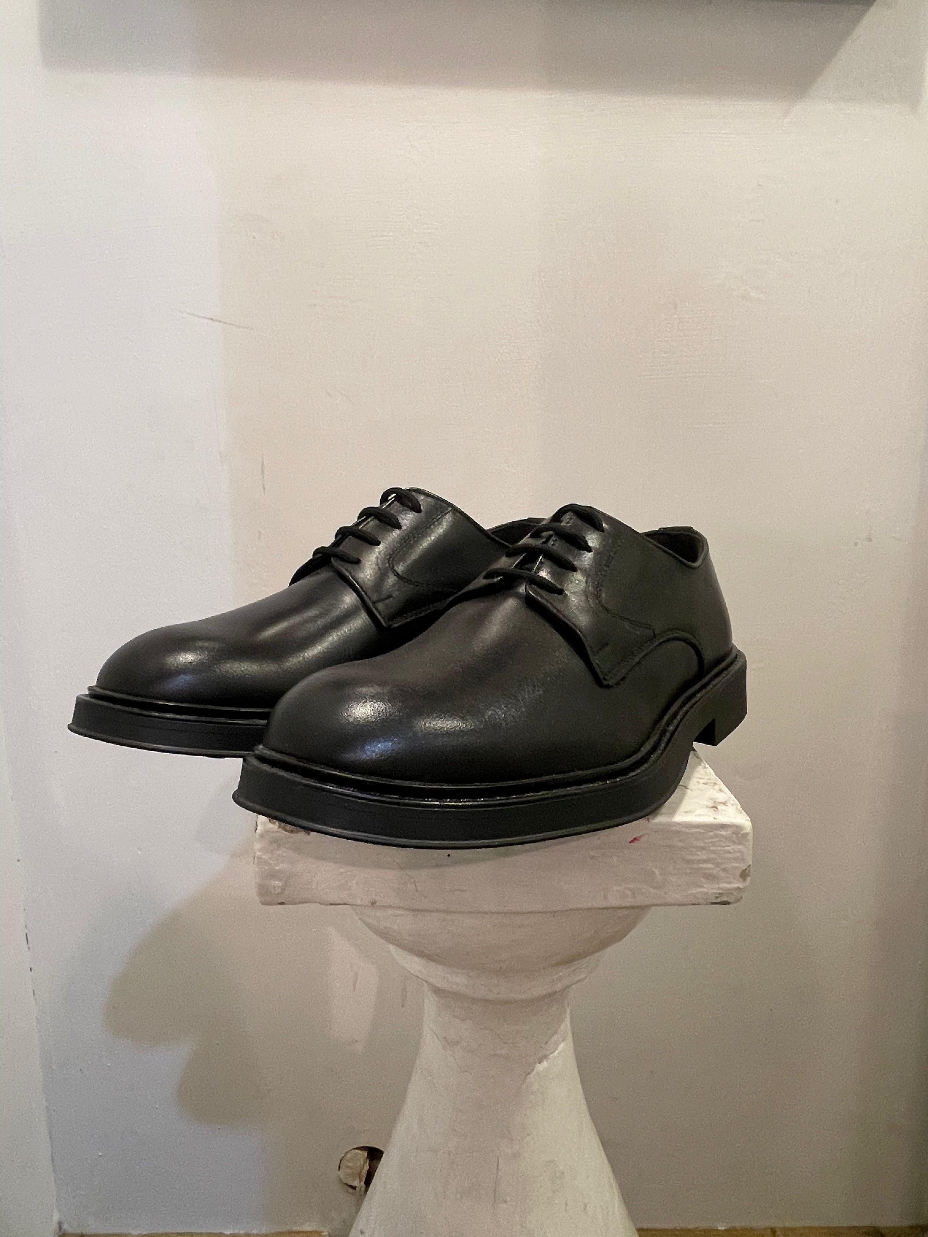 AG TREND Stringata derby vitello nero SH75