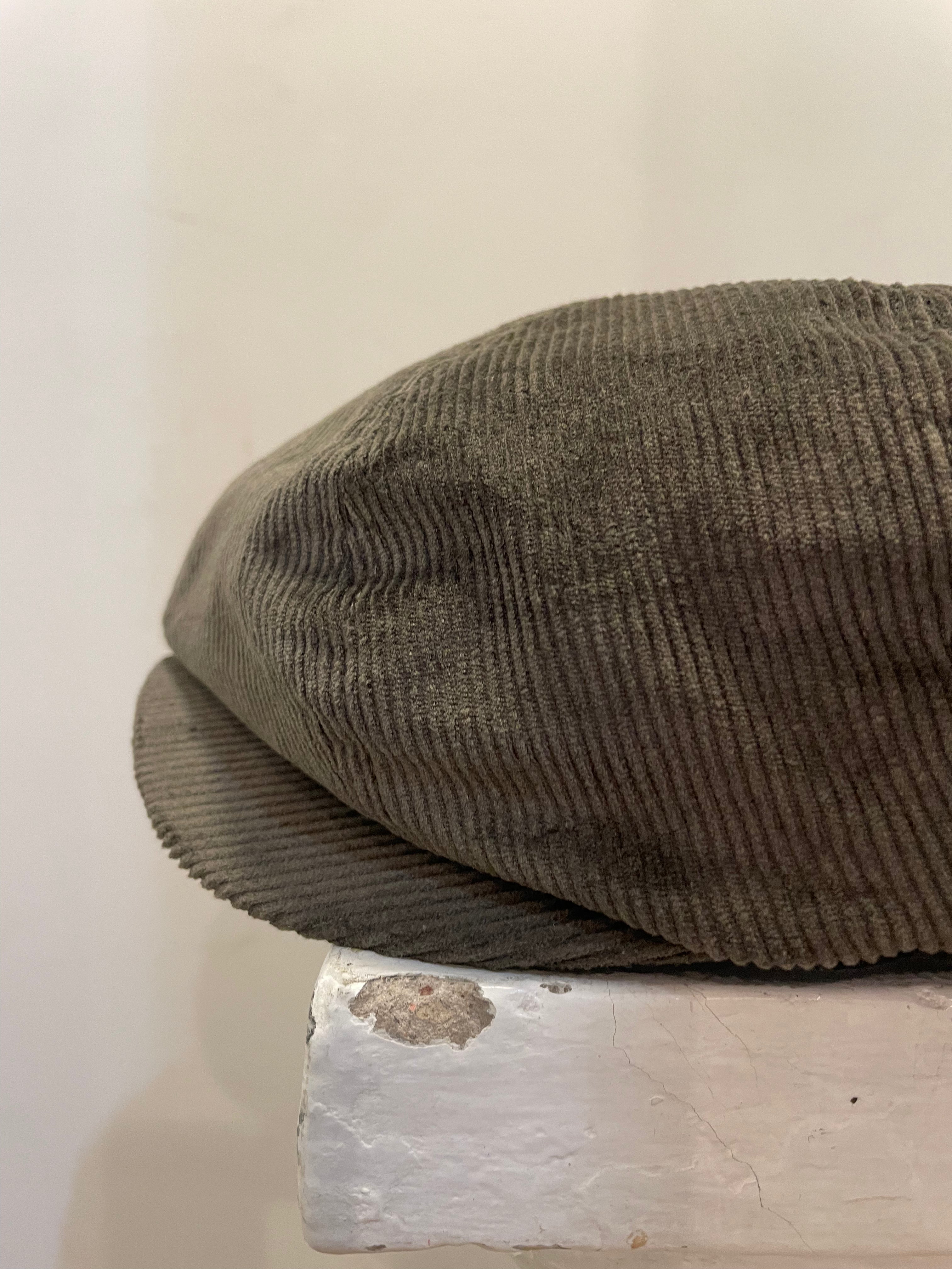 BRIXTON Coppola Modello Brood Snap Cap Velvet Colore Moss