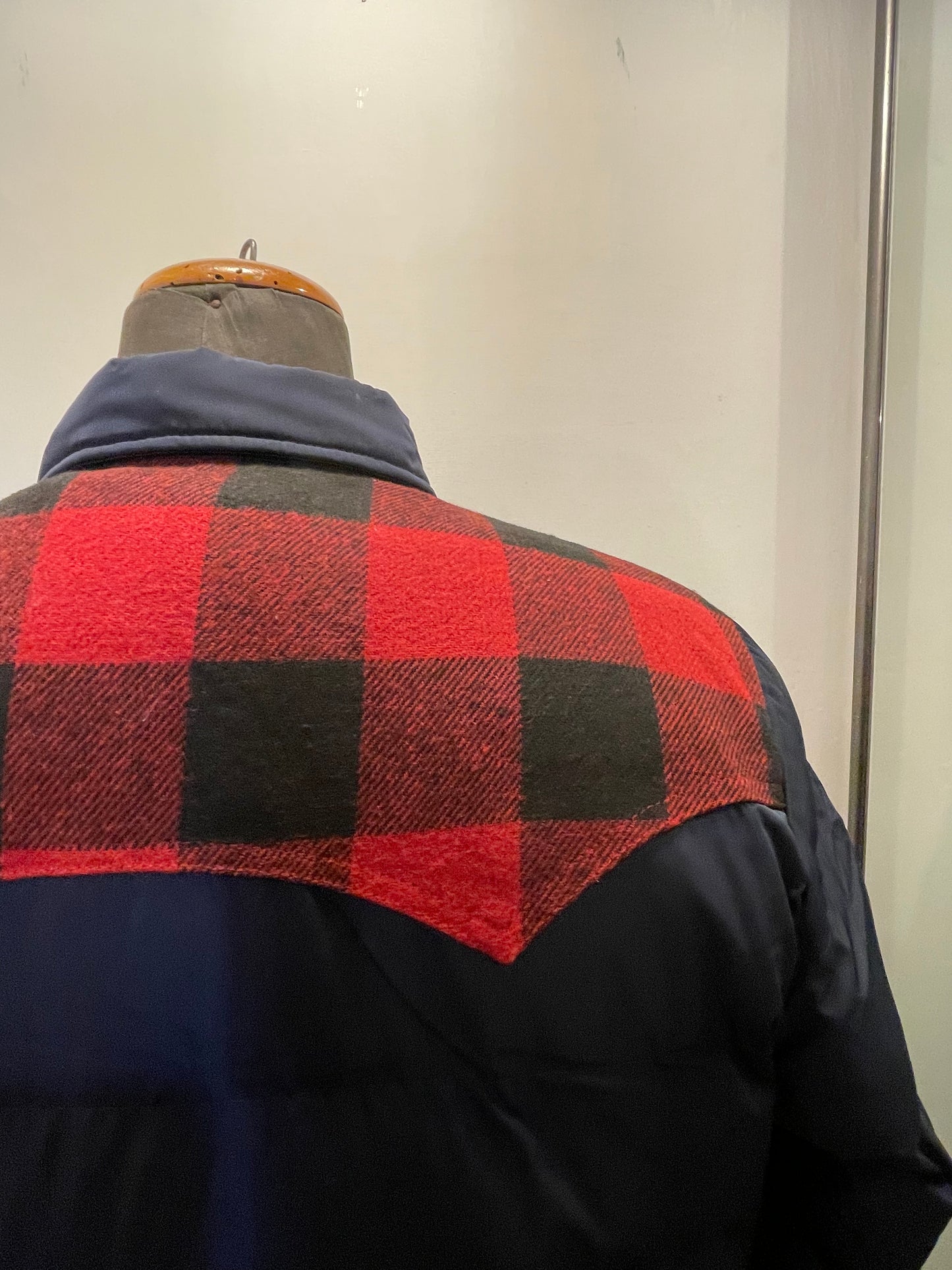 PENFIELD Rockford Primaloft Jacket Navy Blazer Check Red/Black