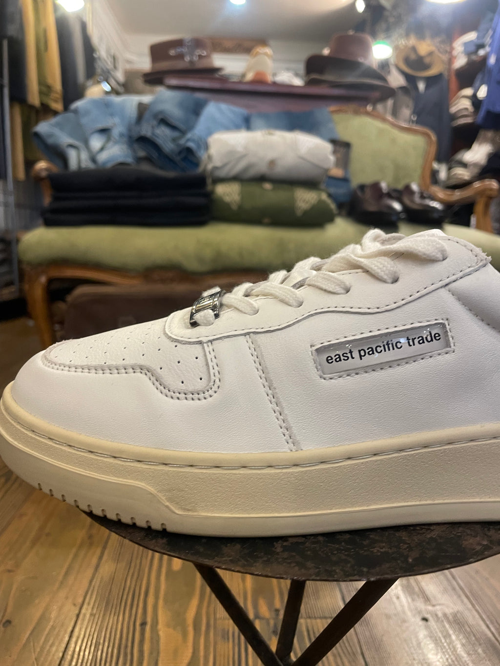 Sneakers EPT East Pacific Trade Modello Court Colore Off White/Black