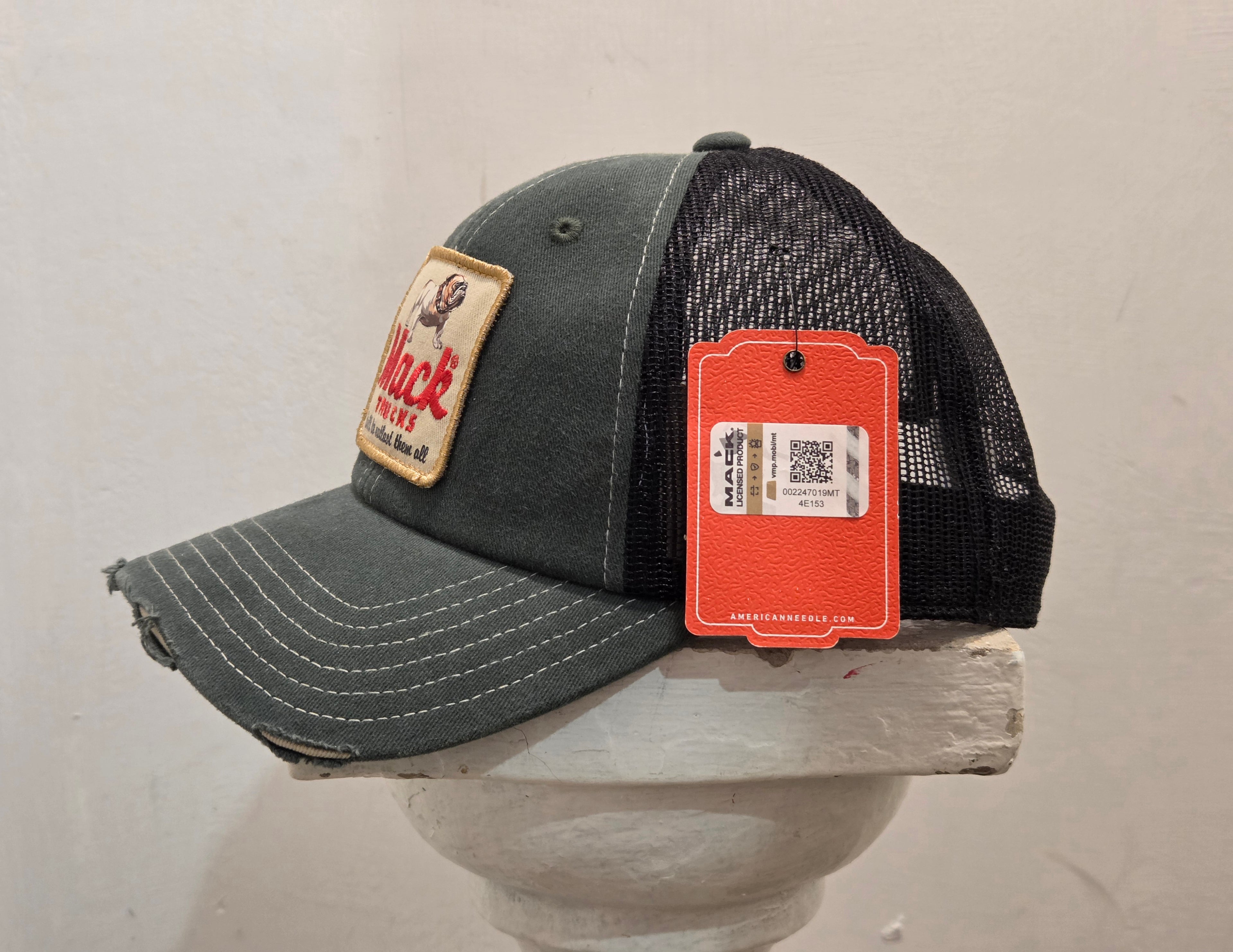 CAPPELLO AMERICAN NEEDLE ORVILLE MACK TRUCKS COLOR VERDE