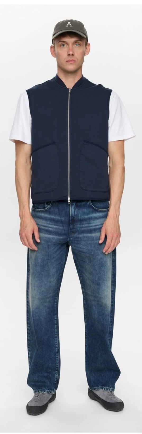 AKROBIN SWEAT GILET ANERKJENDT COLOR SKY CAPTAIN