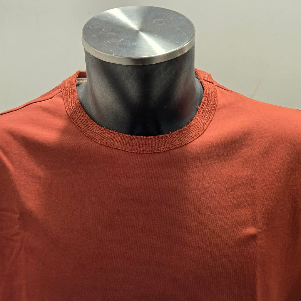 T-SHIRT ANERKJENDT MODELLO AKKIKKI COLOR CHILI OIL