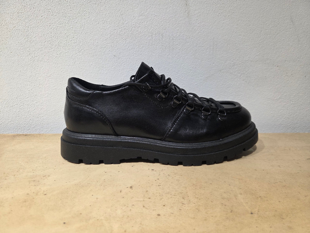 KEBO PEDULA BASSA IN PELLE COLOR NERO