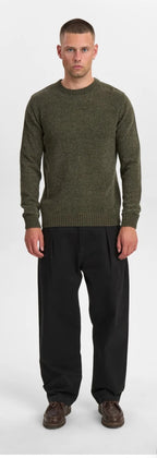 AKSUNE CHENILLE KNIT ANERKJENDT COLOR FOREST NIGHT