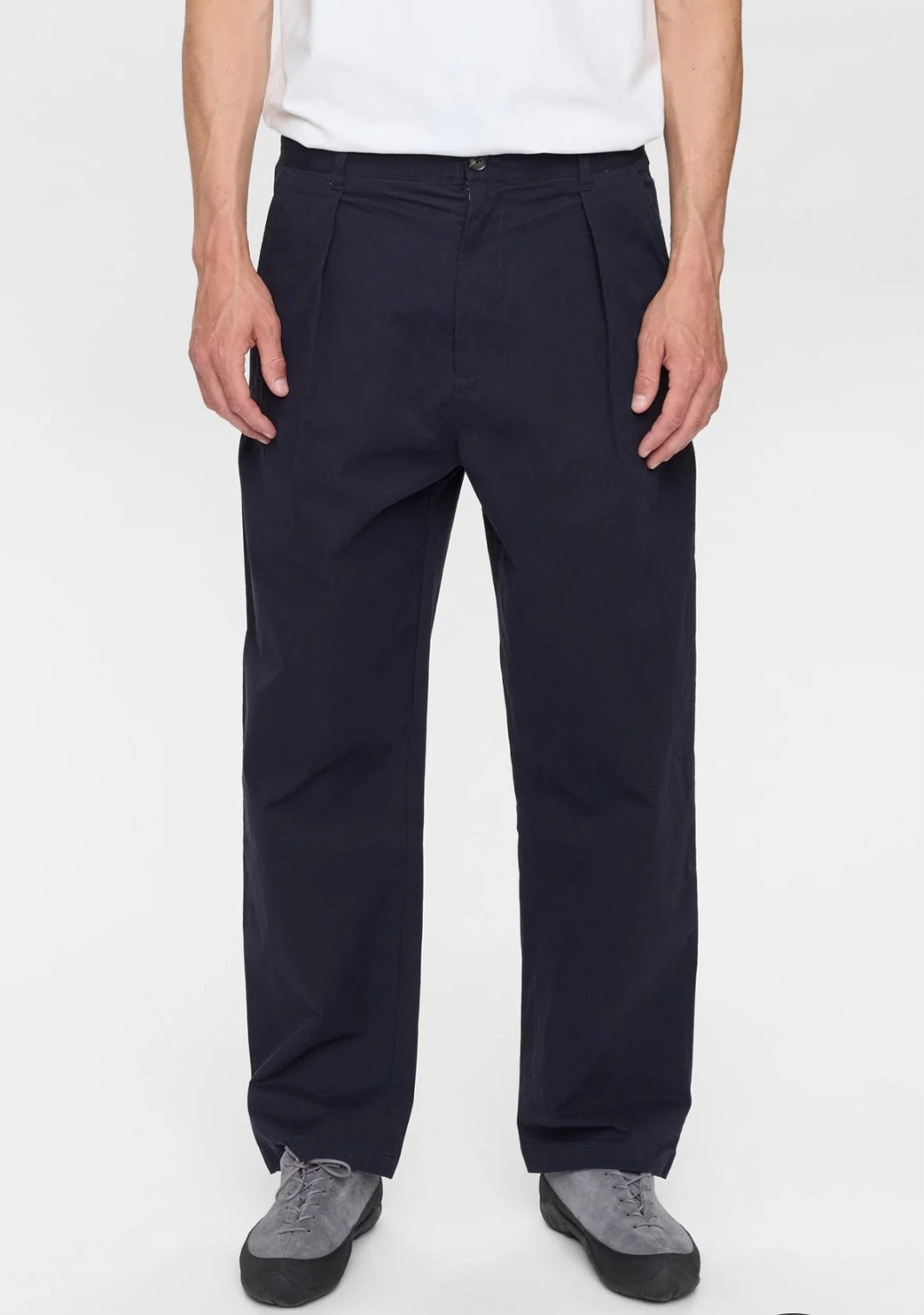 AKJAKOB COTTON PLEAT PANTS ANERKJENDT COLOR BLU