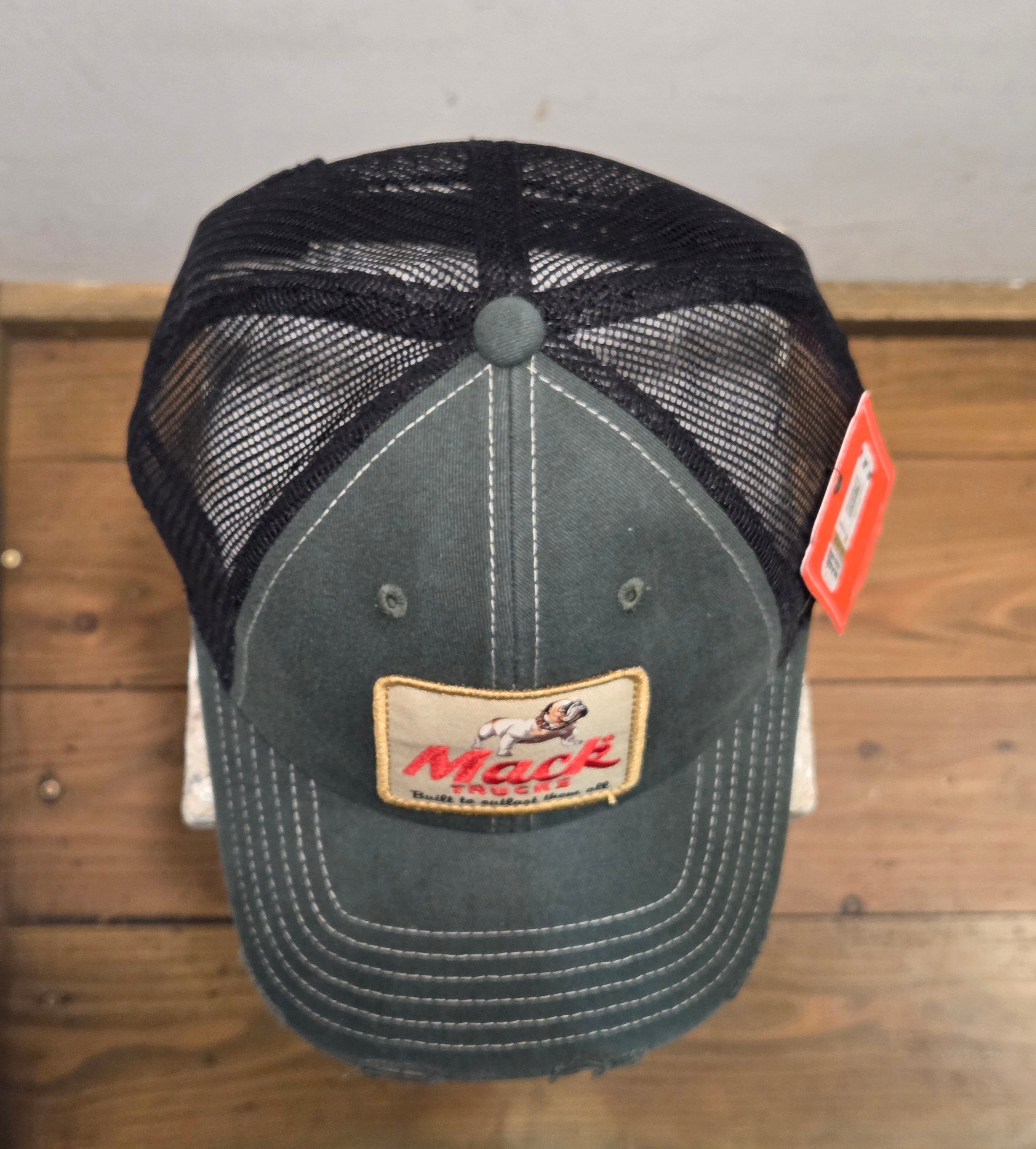 CAPPELLO AMERICAN NEEDLE ORVILLE MACK TRUCKS COLOR VERDE