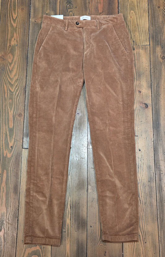 PANTALONI YAN SIMMON MODELLO WORLD AI25 T510W COLOR NOCCIOLA