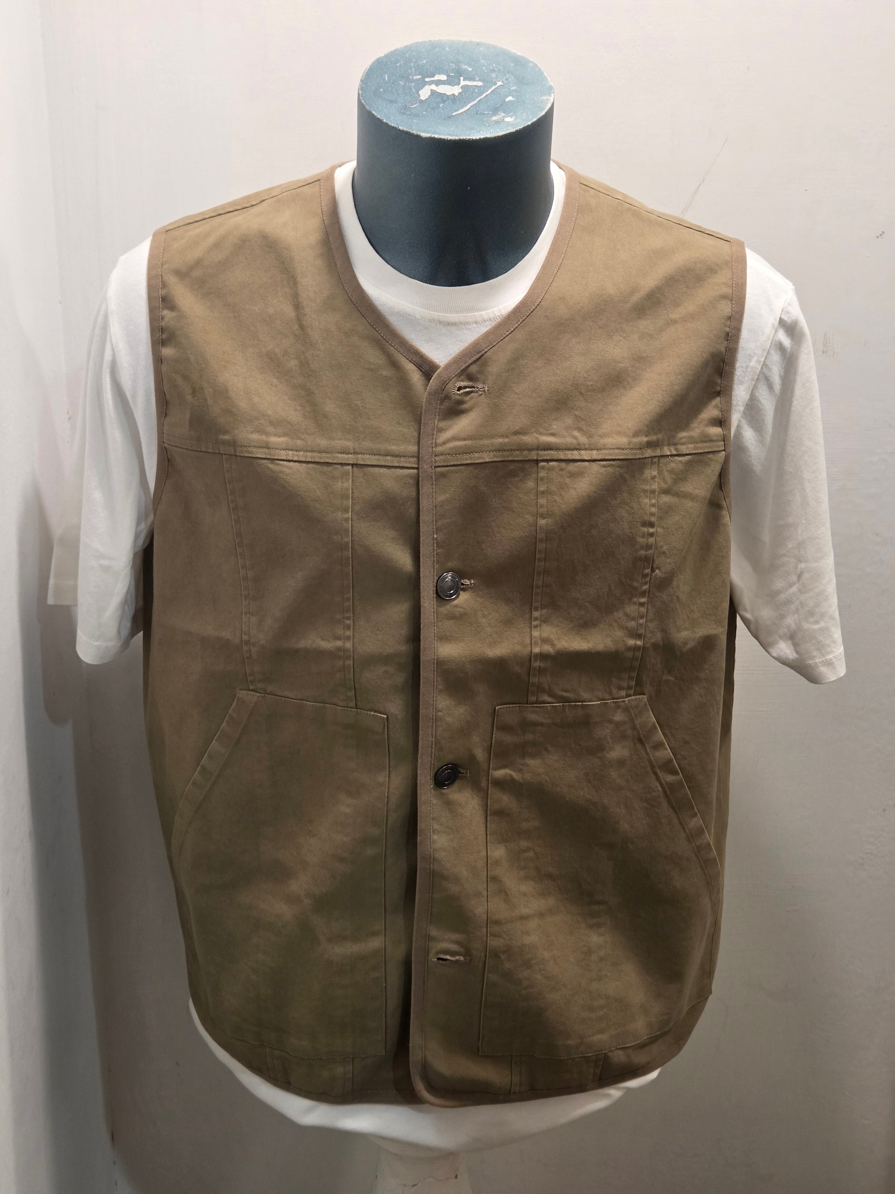 GILET ANERKJENDT AKRASMUS TWILL GILET COLOR INCENSE