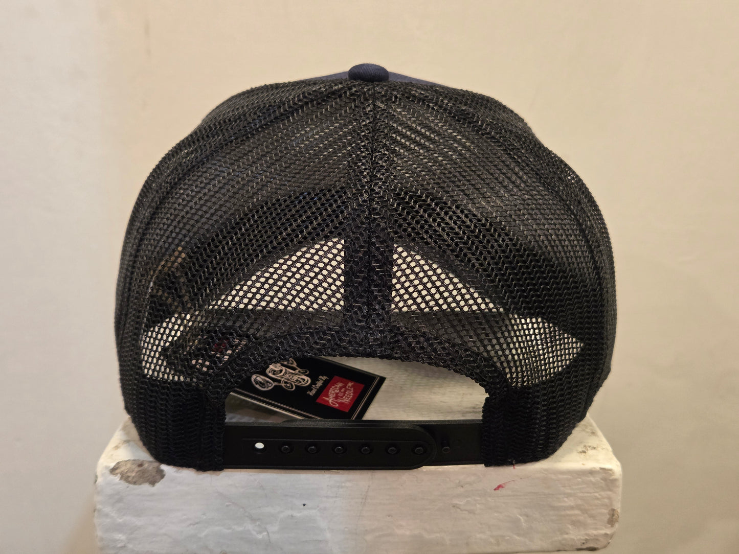 AMERICAN NEEDLE GIN&TONIC VALIN ARCHIVE AN BLACK/NAVY TRUCKER