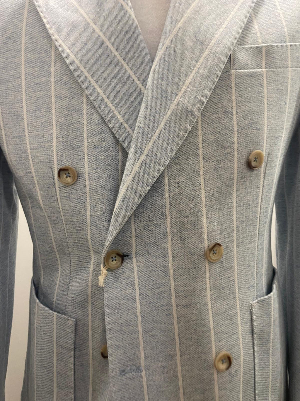 GIACCA AG TREND DOPPIO PETTO CELESTE CON RIGHE BIANCHE G740 P573